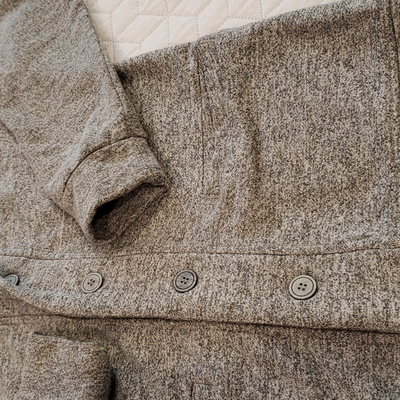 Hand-made grey cardigan blazer, sweater - Picture 4 of 8